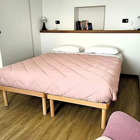 Casa De Giorgis Aparthotel Aosta