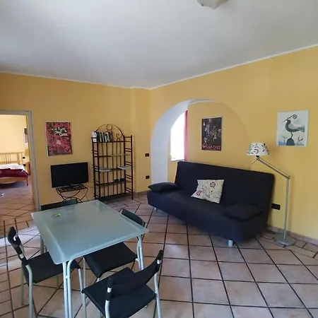 Casa De Giorgis Aparthotel Aosta