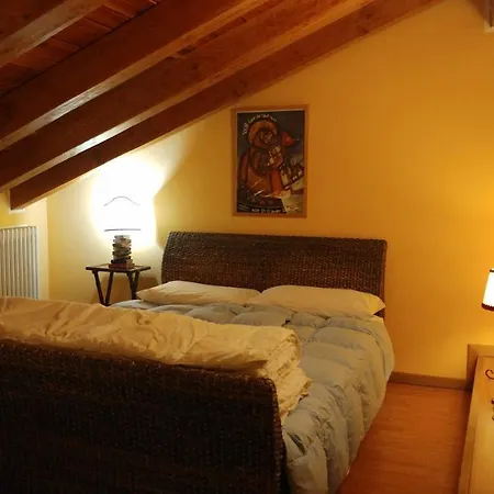 Casa De Giorgis Lägenhetshotell Aosta