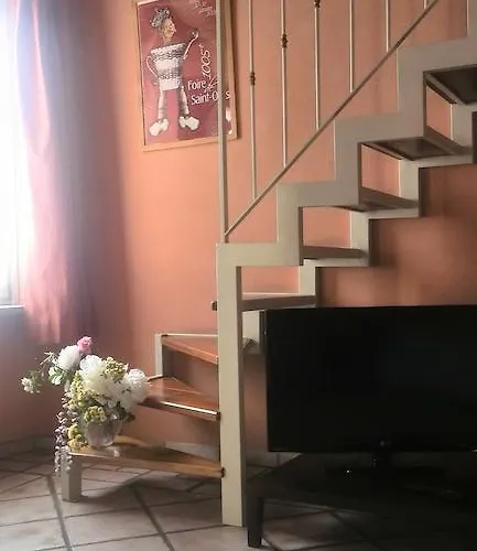 Casa De Giorgis شقة فندقية أَويستا