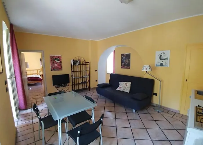 Casa De Giorgis شقة فندقية أَويستا